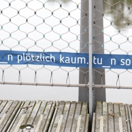 höre_n plötzlich kaum. t_un so als ob.